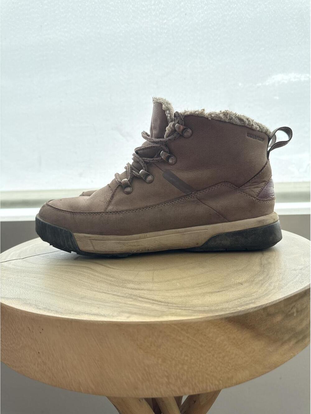 North Face Sierra Mid Lace Boots Womens 8 Brown Faux Fur Winter